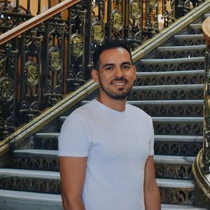 Meet your Posher, Luis